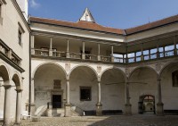 /album/fotogalerie-statni-zamek-telc-klenot-renesancni-architektury/nadvori-zamek-telc-jpg/